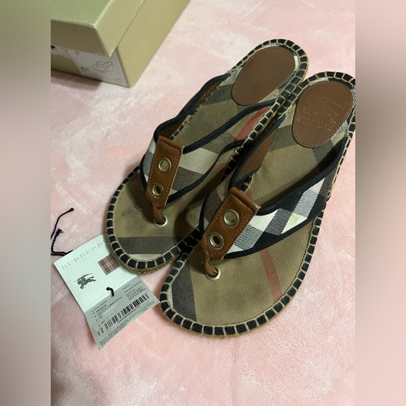 Burberry Authentic Wedge Sandals - Picture 9 of 11